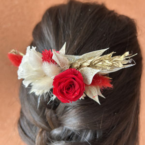 Broche fleurs séchées cheveux